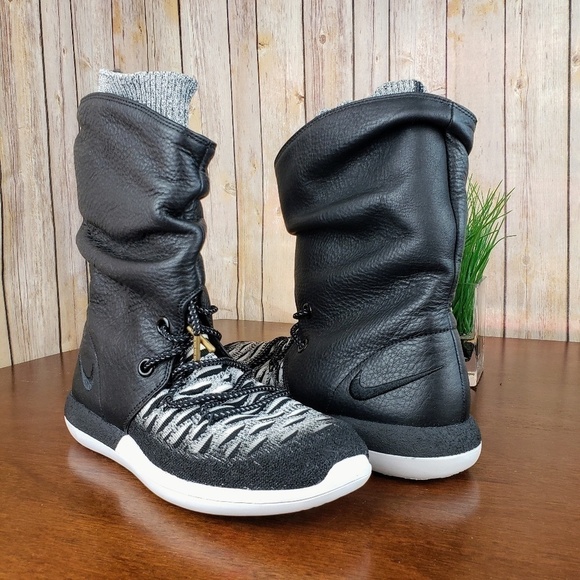 🆕️ Nike Roshe Two Hi Flyknit - Picture 1 of 6
